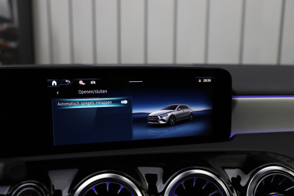 Mercedes-Benz A-Klasse 250e AMG | Panoramadak | Sfeerverlichting | ACC | Stuurwielverw. | Standkachel | Widescreen | 2025.