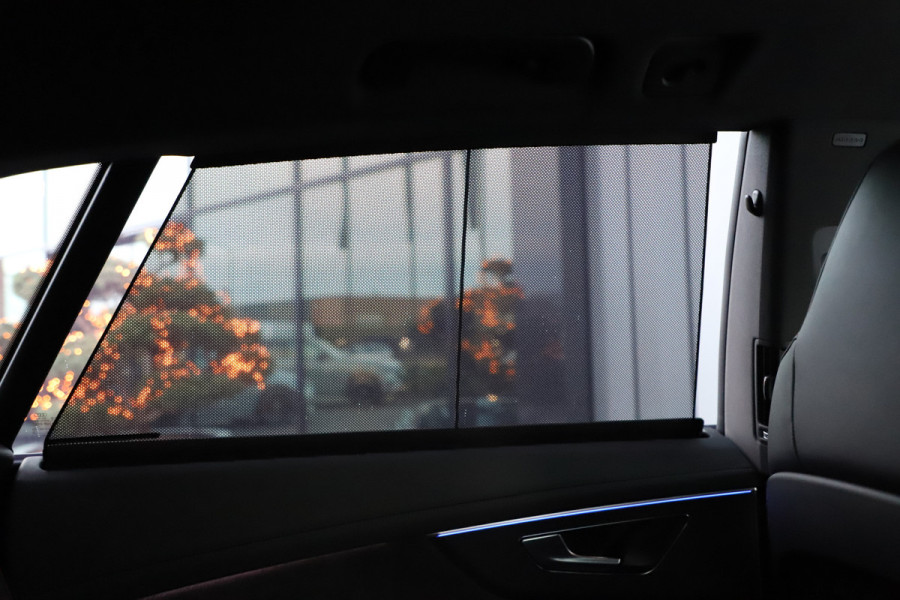 Audi RSQ8 4.0 TFSI quattro RSQ8-R ABT 1 of 125 | 740PK | Achterasbesturing | Luchtvering | Head-up | Carbon | Massage | B&O | Stuurwielver