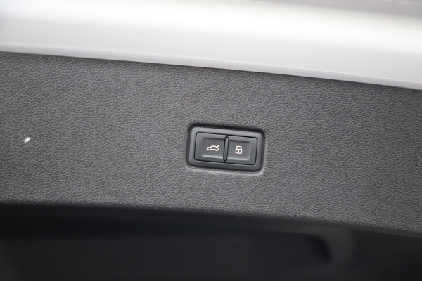 Audi RSQ8 4.0 TFSI quattro RSQ8-R ABT 1 of 125 | 740PK | Achterasbesturing | Luchtvering | Head-up | Carbon | Massage | B&O | Stuurwielver