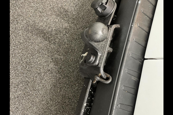 Ford Transit Custom 280 2.0 TDCI L1H1 Trend Airco Cruise Control Trekhaak Verwarmbare stoel & passagiersbank