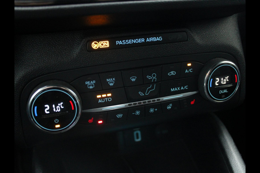 Ford FOCUS Wagon 1.0 EcoBoost Hybrid ST Line Business | TREKHAAK | NAVIGATIE | ACHTERUITRIJCAMERA |