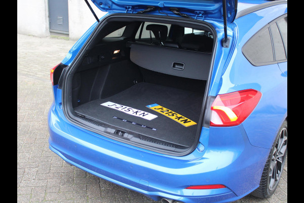 Ford FOCUS Wagon 1.0 EcoBoost Hybrid ST Line Business | TREKHAAK | NAVIGATIE | ACHTERUITRIJCAMERA |