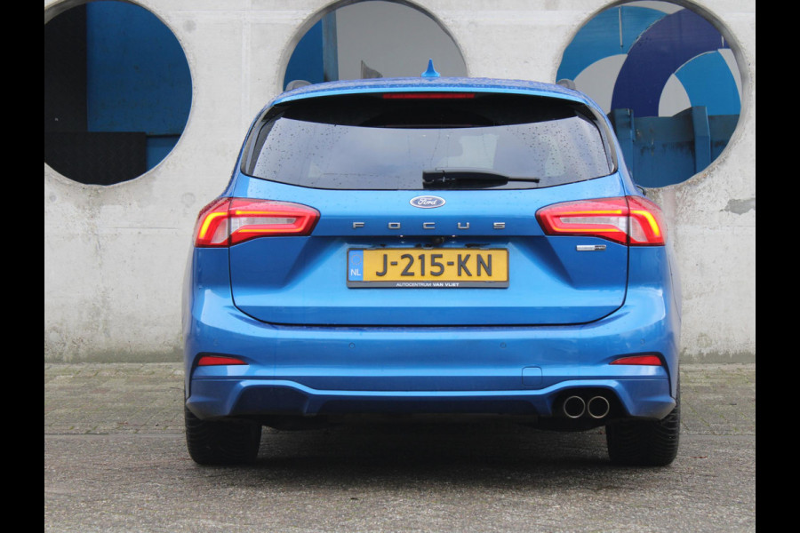 Ford FOCUS Wagon 1.0 EcoBoost Hybrid ST Line Business | TREKHAAK | NAVIGATIE | ACHTERUITRIJCAMERA |