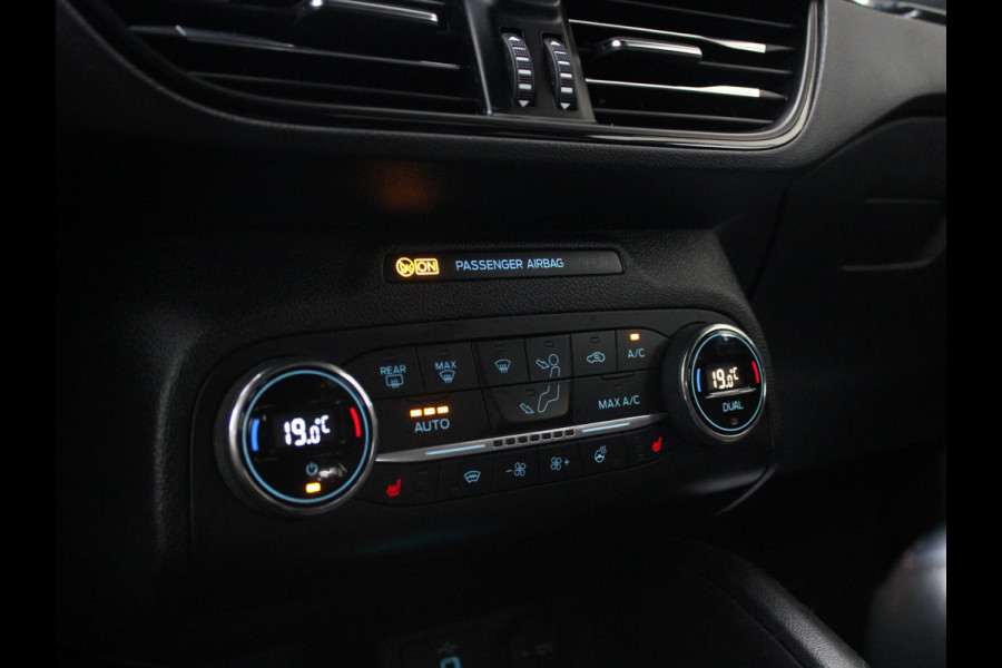 Ford FOCUS Wagon 1.0 EcoBoost Hybrid ST Line Business | TREKHAAK | NAVIGATIE | ACHTERUITRIJCAMERA |