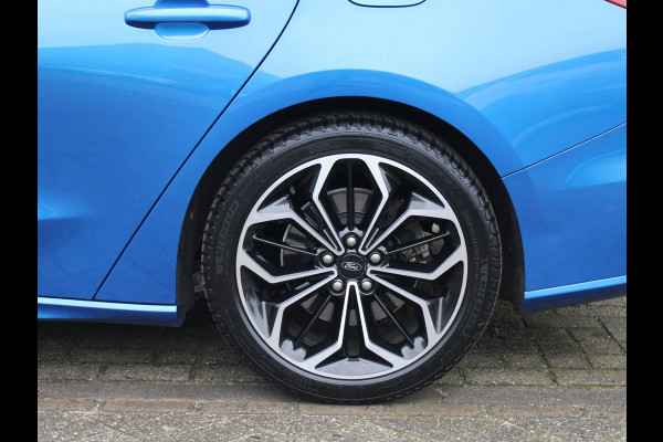 Ford FOCUS Wagon 1.0 EcoBoost Hybrid ST Line Business | TREKHAAK | NAVIGATIE | ACHTERUITRIJCAMERA |