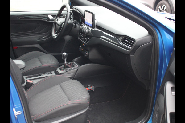 Ford FOCUS Wagon 1.0 EcoBoost Hybrid ST Line Business | TREKHAAK | NAVIGATIE | ACHTERUITRIJCAMERA |