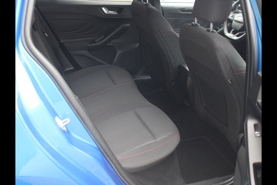 Ford FOCUS Wagon 1.0 EcoBoost Hybrid ST Line Business | TREKHAAK | NAVIGATIE | ACHTERUITRIJCAMERA |