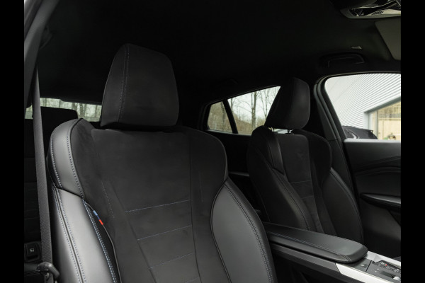 BMW iX2 xDrive30 M-Sport - Trekhaak - Driving + Parking Ass Plus - Head-Up - Harman Kardon