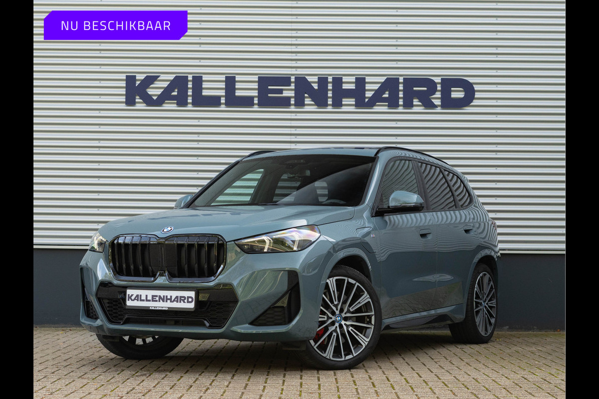 BMW X1 xDrive30e M-Sport Pro - Pano - Trekhaak - Driving Ass Prof - Harman Kardon