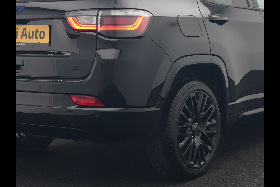 Jeep Compass 4xe 240 Electric S Plug In Hybrid 240pk Dealer O.H. PHEV | Adaptive Cruise | Camera | Lederen Sportstoelen & Stuur Verwarmd | Apple Carplay | Keyless | Navigatie | Virtual | DAB |