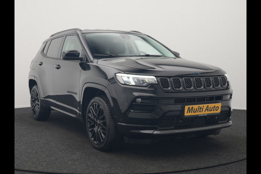 Jeep Compass 4xe 240 Electric S Plug In Hybrid 240pk Dealer O.H. PHEV | Adaptive Cruise | Camera | Lederen Sportstoelen & Stuur Verwarmd | Apple Carplay | Keyless | Navigatie | Virtual | DAB |