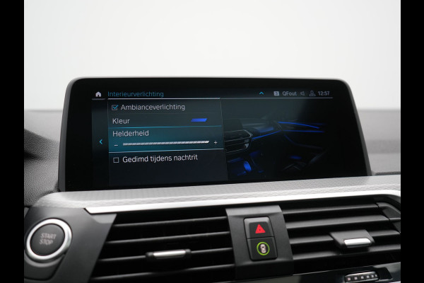 BMW X3 xDrive30e M Sport Plug In Hybrid 293pk Dealer O.H. PHEV | Panodak | Head Up | Camera | Lederen Sportstoelen Verwarmd | Sfeerverlichting | Keyless | Blis | Virtual | Navigatie | DAB |