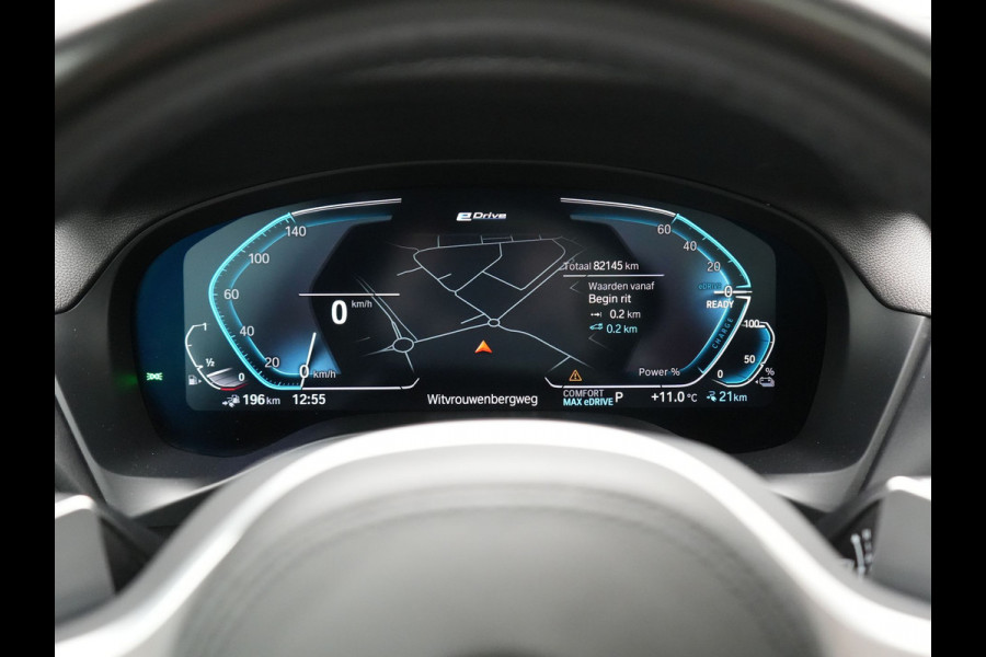 BMW X3 xDrive30e M Sport Plug In Hybrid 293pk Dealer O.H. PHEV | Panodak | Head Up | Camera | Lederen Sportstoelen Verwarmd | Sfeerverlichting | Keyless | Blis | Virtual | Navigatie | DAB |