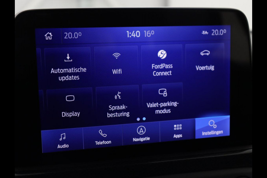 Ford Focus 1.0 EcoBoost ST Line | Panoramadak | Half leder | Trekhaak | Stoelverwarming | Carplay | Camera | Keyless | Navigatie | Climate control | Bluetooth | Parkeerhulp