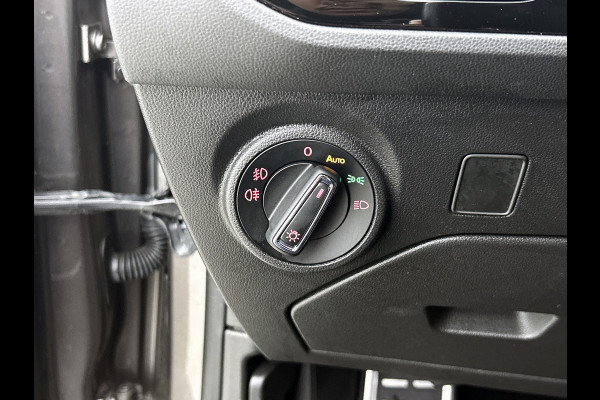 Seat Leon ST 1.8 TSI FR Business Intense(Goed OnderH, Panorama, Carplay, StoelV, Leder, Parkeersensoren V+A, Full Link, Etc)