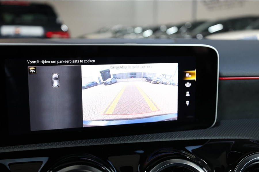 Mercedes-Benz A-Klasse 180 AMG Line LED/VIRTUAL/HALF LEER+ALCANTARA+S.VERWARMIN/18"LMV/CAM/ACC/ECC/12 MDN GARANTIE!