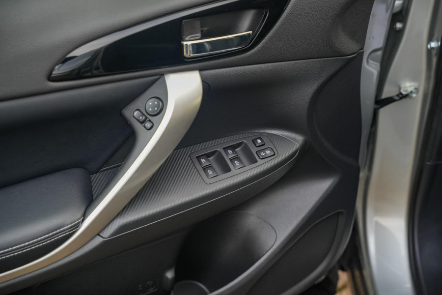 Mitsubishi Eclipse Cross 2.4 PHEV Intense+