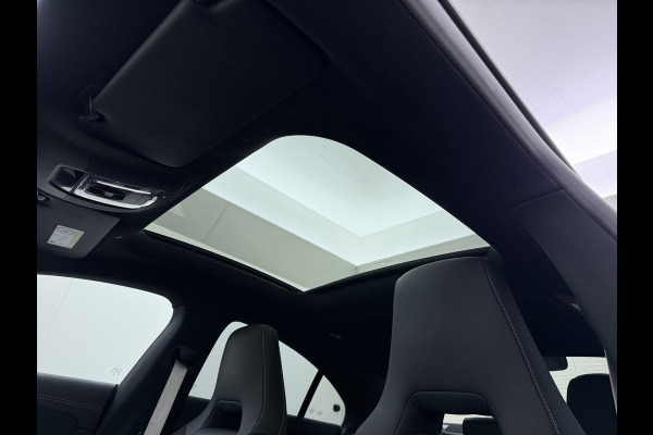 Mercedes-Benz CLA-Klasse 250 e AMG line | Alpinegrijs Pano HUD Memory 360 Camera