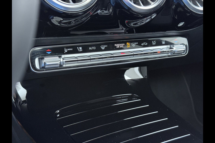 Mercedes-Benz CLA-Klasse 250 e AMG line | Alpinegrijs Pano HUD Memory 360 Camera