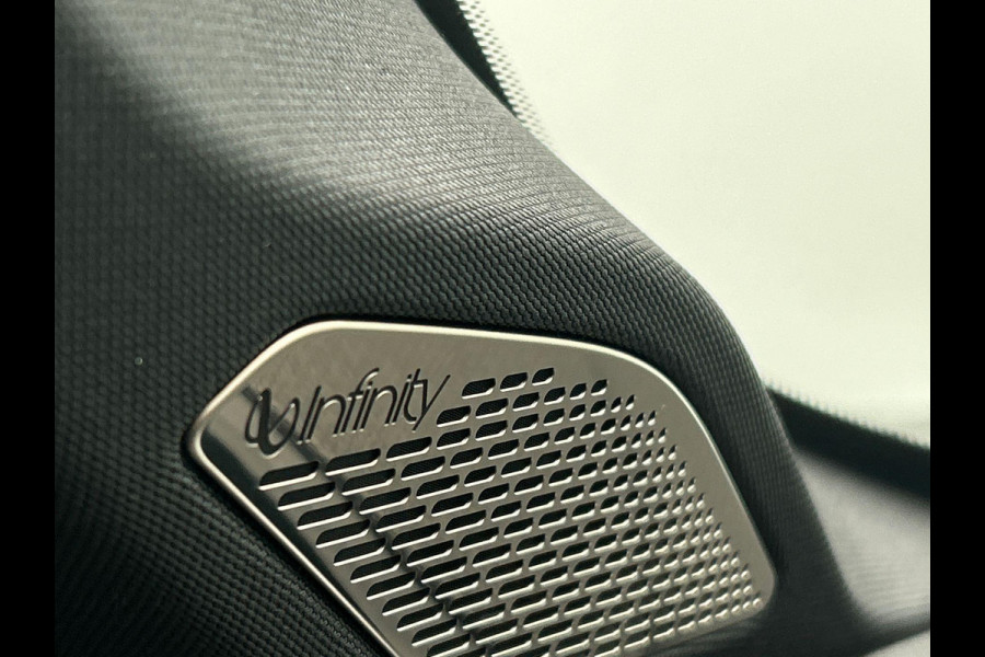 Lynk & Co 01 1.5 More Leder| Pano | Stoel+Stuurwielverwarming | Keyless