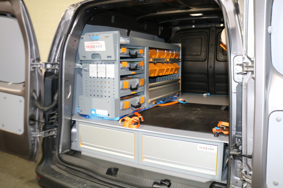 Renault Kangoo 1.5 Blue dCi 115 Extra L2 Automaat StoreVan inrichting