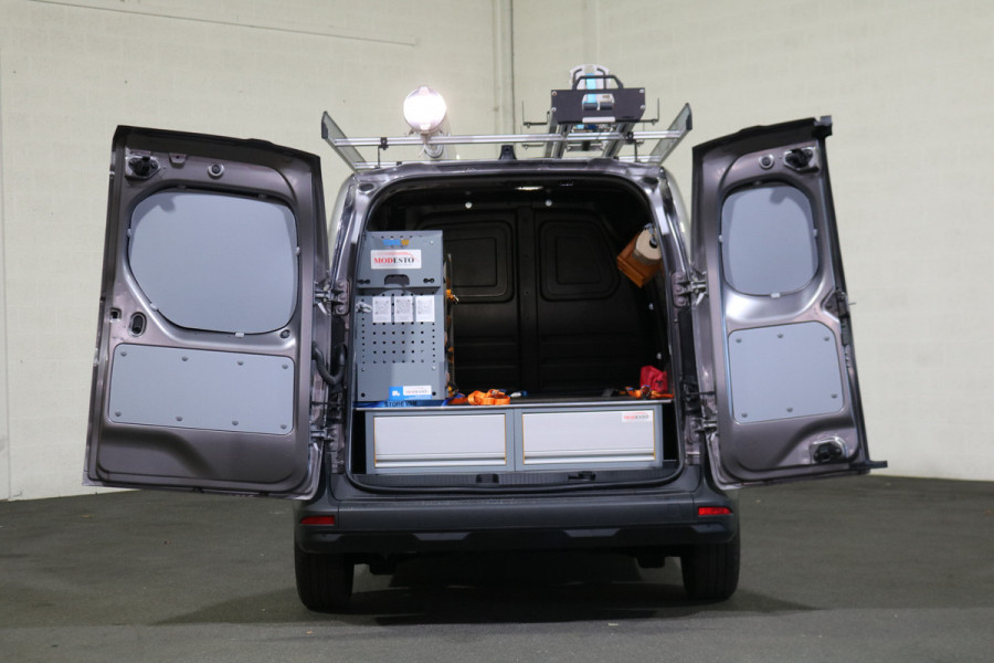 Renault Kangoo 1.5 Blue dCi 115 Extra L2 Automaat StoreVan inrichting