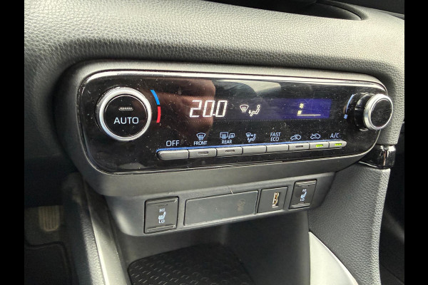 Toyota Yaris Dynamic 1.5 Hybrid AUTOMAAT | NAVI |