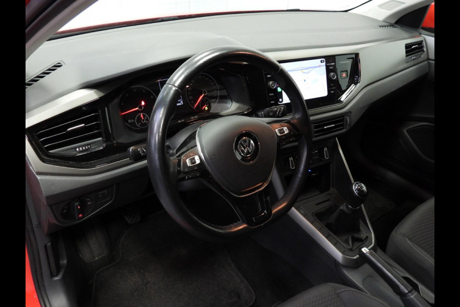 Volkswagen Polo 1.0 MPI R-Line NAVI-APP/AIRCO/CRUISE/15"LMV!
