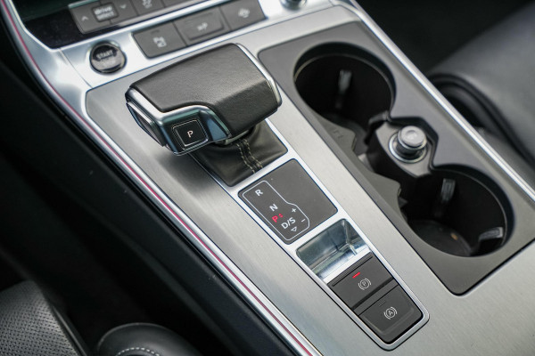 Audi A6 Avant 55 TFSI e quattro Competition S-Line B&O Pano