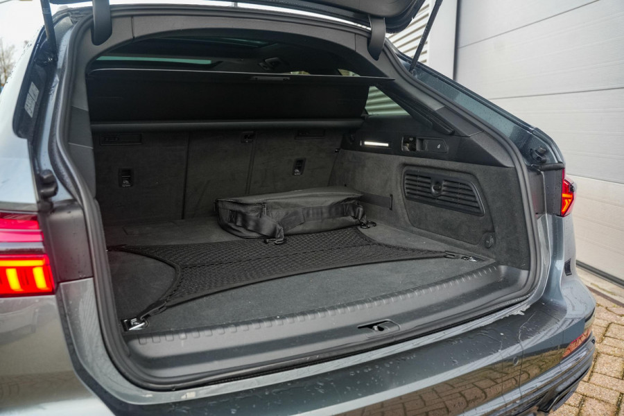 Audi A6 Avant 55 TFSI e quattro Competition S-Line B&O Pano