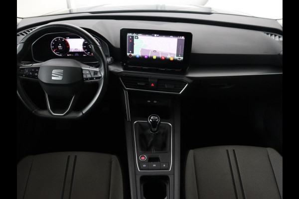 Seat Leon 1.0 TSI Style Intens | Stoelverwarming | Adaptive cruise | Camera | Carplay | Stuurverwarming | Navigatie | Keyless | Parkeerhulp | Climate control | Bluetooth | Full LED