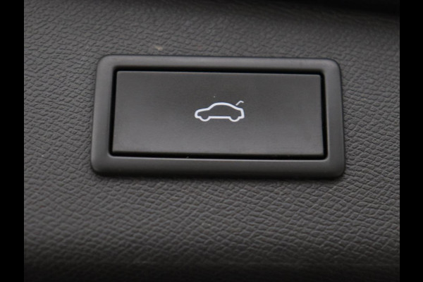 Seat Leon 1.0 TSI Style Intens | Stoelverwarming | Adaptive cruise | Camera | Carplay | Stuurverwarming | Navigatie | Keyless | Parkeerhulp | Climate control | Bluetooth | Full LED