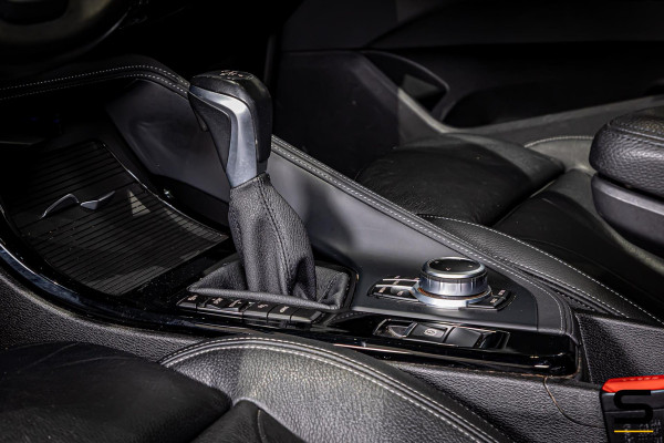 BMW X1 XDrive25e High Executive|NAP|1eig|Pano|HUD|Trekhaak