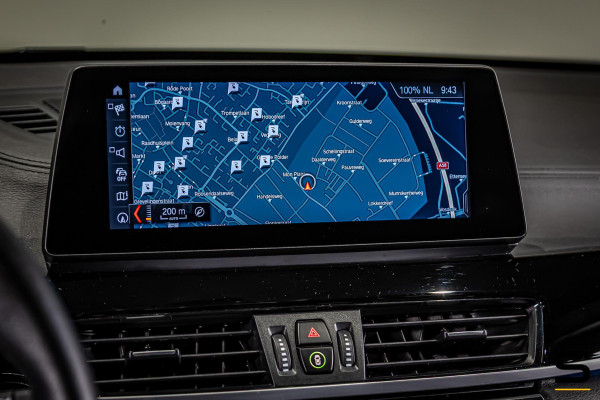 BMW X1 XDrive25e High Executive|NAP|1eig|Pano|HUD|Trekhaak