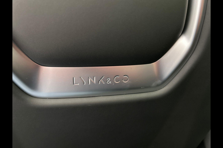 Lynk & Co 01 1.5 More Leder| Pano | Stoel+Stuurwielverwarming | Keyless