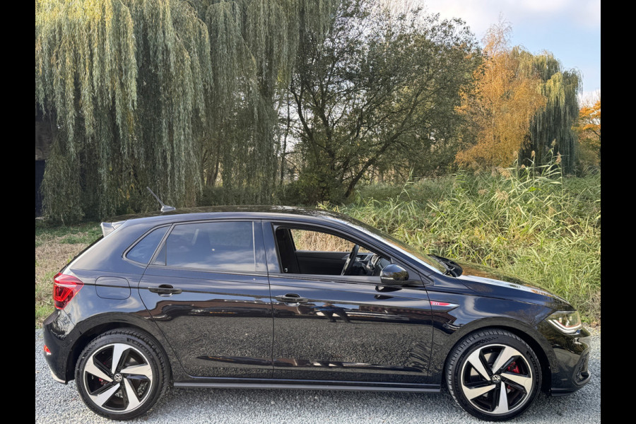 Volkswagen Polo GTI 2.0 TSI 210PK DSG STOELVERW VIRTUAL/LED/CARPLAY FABRIEKS GARANTIE