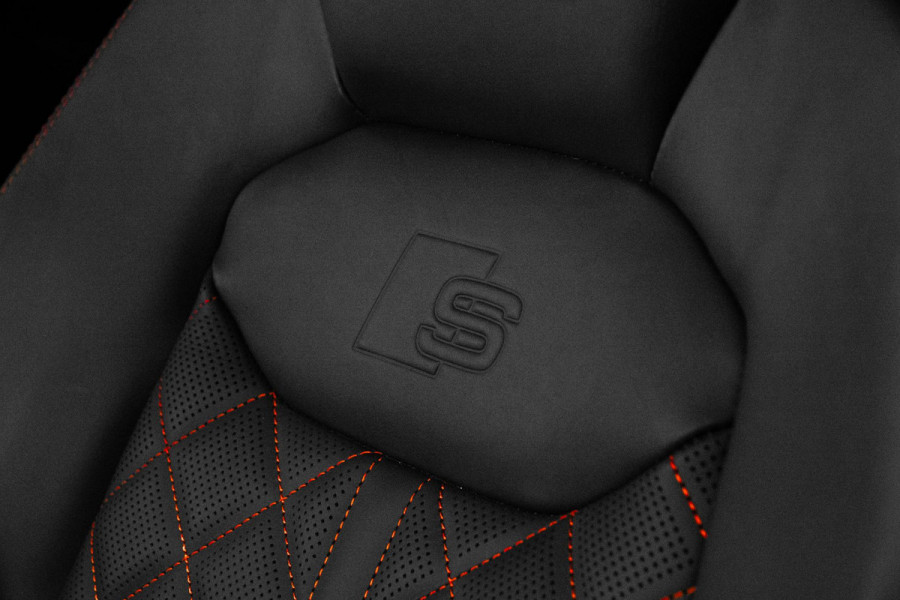 Audi Q7 60 TFSI e quattro Pro Line S Competition *Bang & Olufsen / Panorama / HUD / Stoelventilatie + massage / Surround-view*