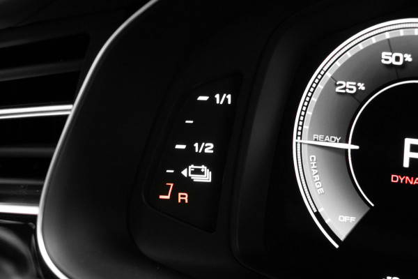 Audi Q7 60 TFSI e quattro Pro Line S Competition *Bang & Olufsen / Panorama / HUD / Stoelventilatie + massage / Surround-view*