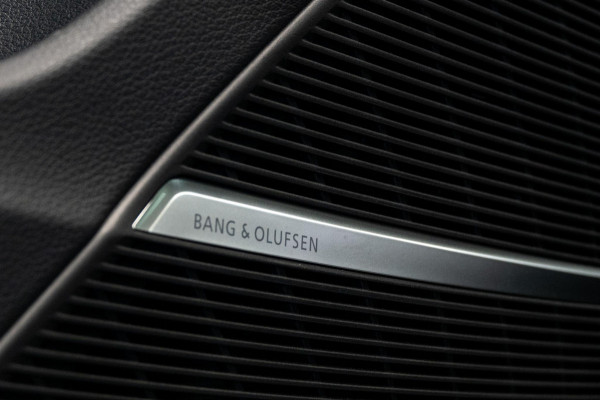 Audi Q7 60 TFSI e quattro Pro Line S Competition *Bang & Olufsen / Panorama / HUD / Stoelventilatie + massage / Surround-view*