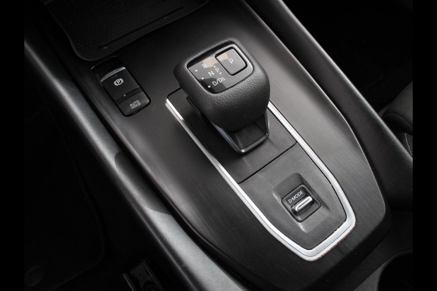 Nissan QASHQAI 1.3 MHEV Xtronic N-Connecta | Navigatie | Climate Control | Camera 360 | Led | Verwarmde voorstoelen | Stuurwiel verwarmd | Adaptive Cruise Control | Lichtmetalen Velgen