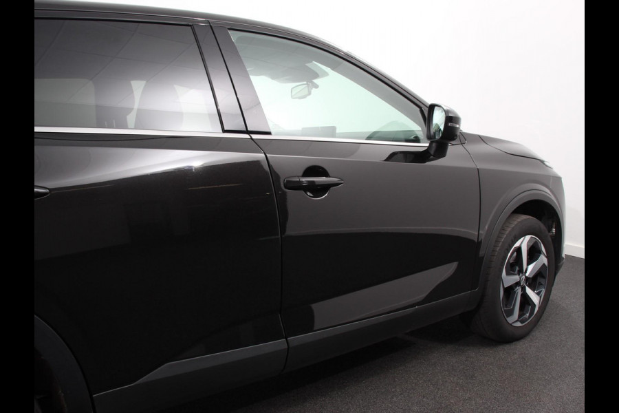 Nissan QASHQAI 1.3 MHEV Xtronic N-Connecta | Navigatie | Climate Control | Camera 360 | Led | Verwarmde voorstoelen | Stuurwiel verwarmd | Adaptive Cruise Control | Lichtmetalen Velgen