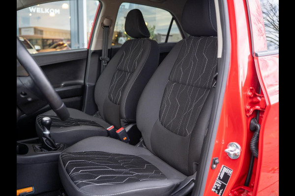 Kia Picanto 1.0 CVVT ComfortPlusLine Navigator / Camera / Trekhaak / Climate control / Cruise control