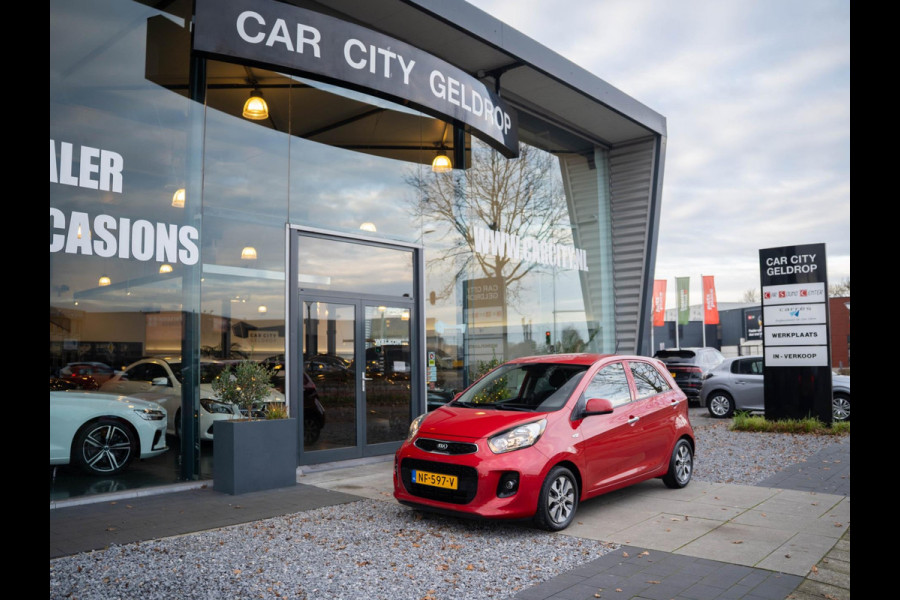Kia Picanto 1.0 CVVT ComfortPlusLine Navigator / Camera / Trekhaak / Climate control / Cruise control