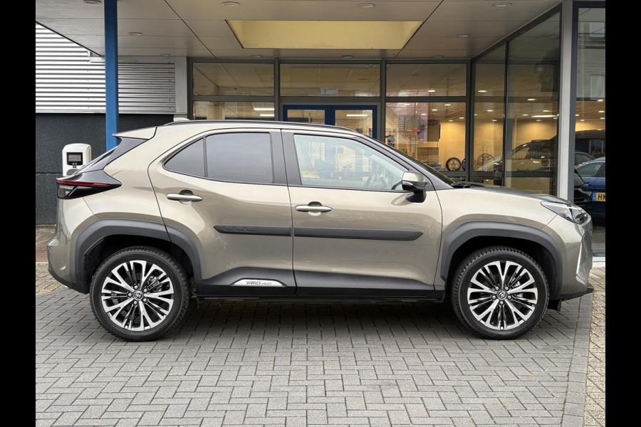 Toyota Yaris Cross 1.5 Hybrid Executive | Navigatie | Stoelverwarming | Adaptive cruise control