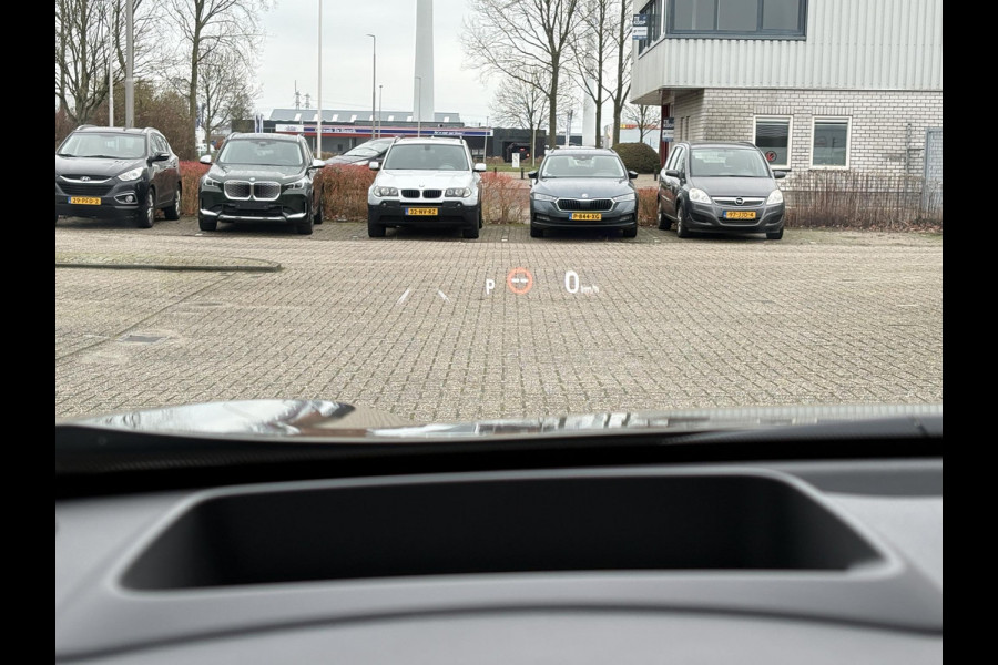 Toyota Yaris Cross 1.5 Hybrid Executive | Navigatie | Stoelverwarming | Adaptive cruise control