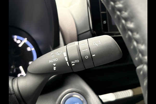 Toyota Yaris Cross 1.5 Hybrid Executive | Navigatie | Stoelverwarming | Adaptive cruise control