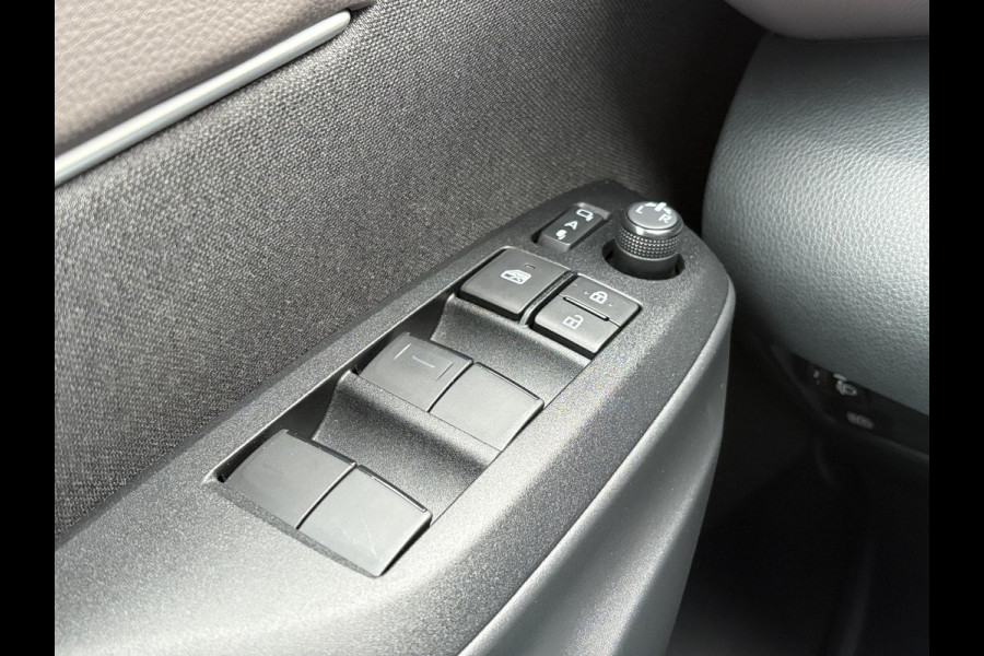 Toyota Yaris Cross 1.5 Hybrid Executive | Navigatie | Stoelverwarming | Adaptive cruise control