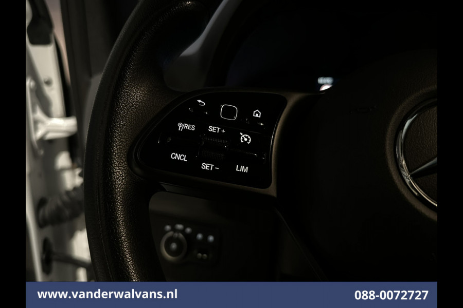 Mercedes-Benz Sprinter 317 CDI 170pk L2H1 Euro6 Airco | Camera | Navigatie | Apple Carplay | Cruisecontrol | Trekhaak Android Auto, Chauffeursstoel, Bijrijdersbank