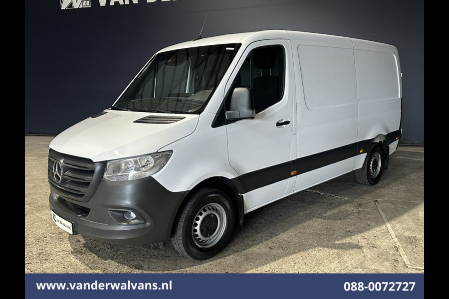 Mercedes-Benz Sprinter 317 CDI 170pk L2H1 Euro6 Airco | Camera | Navigatie | Apple Carplay | Cruisecontrol | Trekhaak Android Auto, Chauffeursstoel, Bijrijdersbank