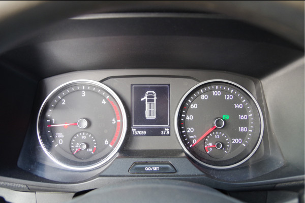 Volkswagen Crafter 35 2.0 TDI L3H3 140PK AUT. 3-ZITS, TREKHAAK, CAMERA, NAVI, CRUISE, AIRCO, NL AUTO, NAP